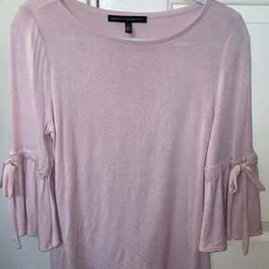 white house black market long sleeve